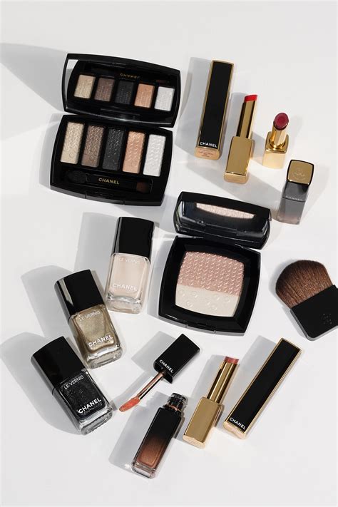 chanel holiday makeup collection 2023|chanel gift with purchase 2024.